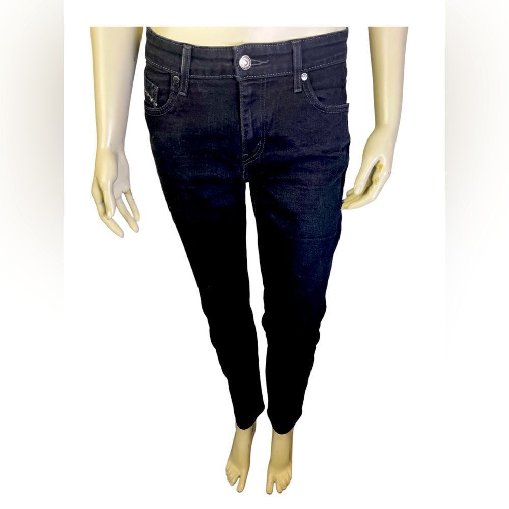 Levi’s Unisex Mid-Rise Skinny Black Jeans Women’s 10 or 30/32. Great Condition
